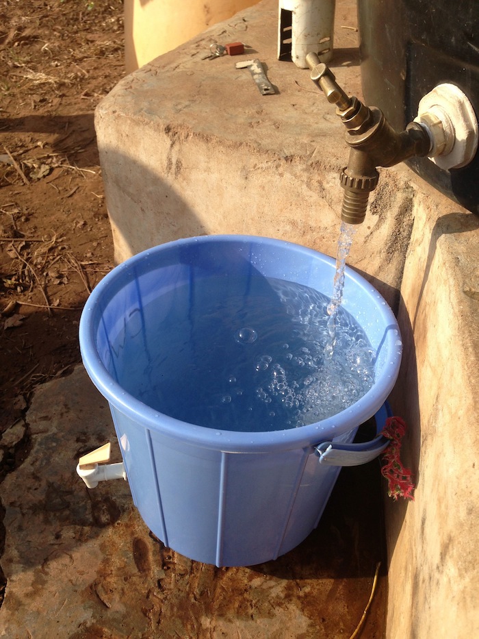 1.Clean water